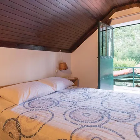 Lovely In Desne With Kitchen Casa vacanze Desne