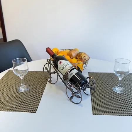 Dom wakacyjny Lovely In Desne With Kitchen