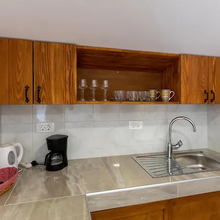 Lovely In Desne With Kitchen