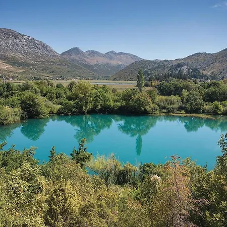 Lovely In Desne With Kitchen * Desne